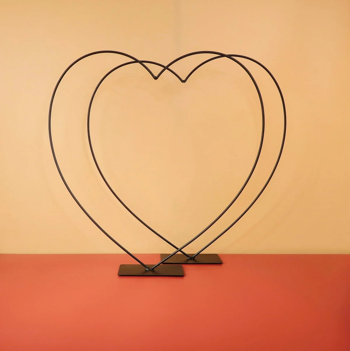 AIRPLANT HOLDER - HEART BLACK