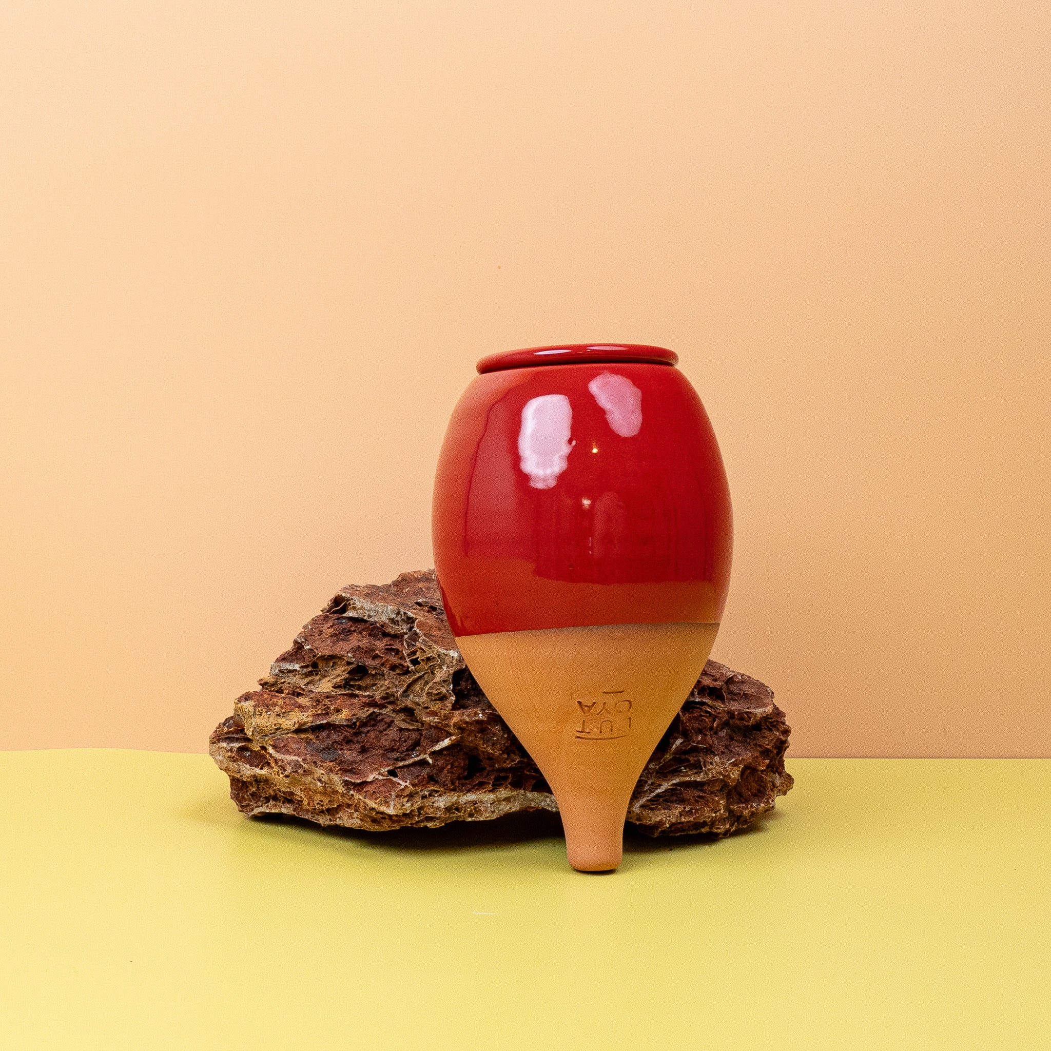 SELBSTBEWÄSSERUNG - LUTOYA OLLA ROT